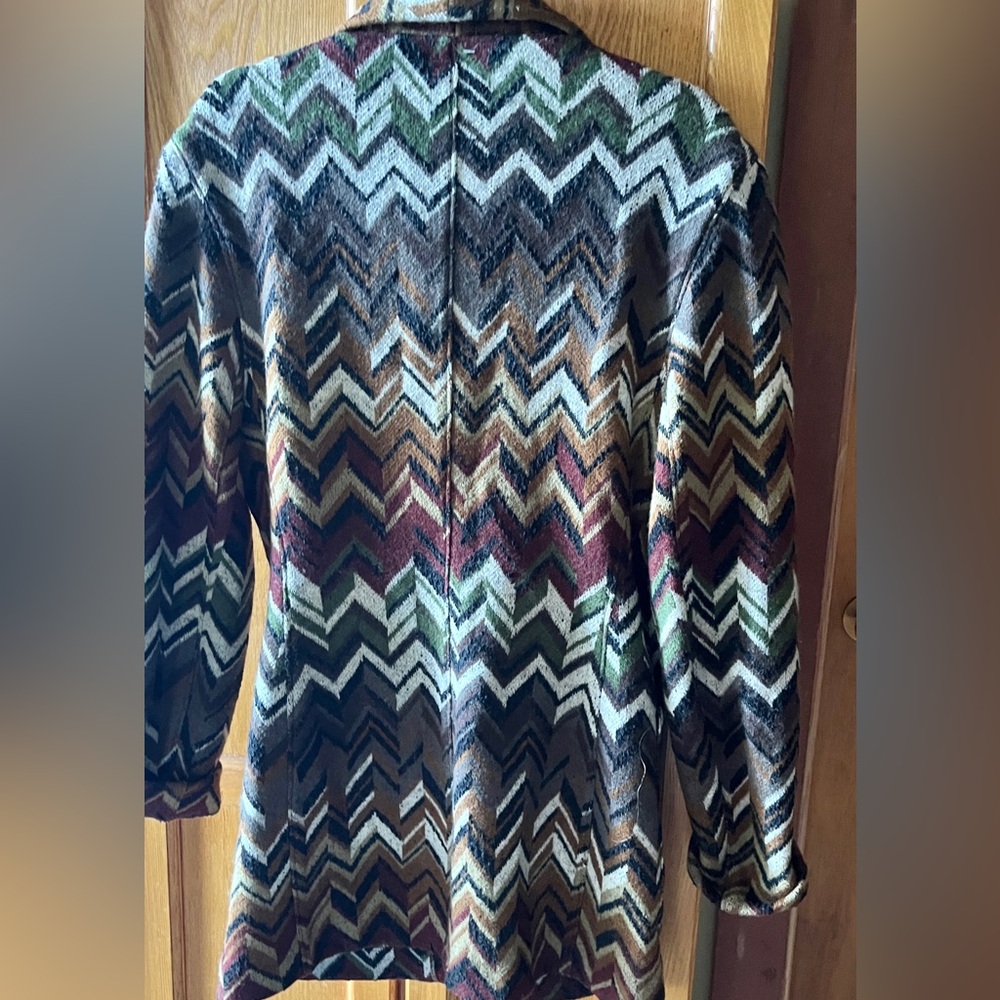 Missoni 3/4 length jacket. zigzag pattern, 90% Laine wool, 10% nylon. Medium. - Picture 6 of 8
